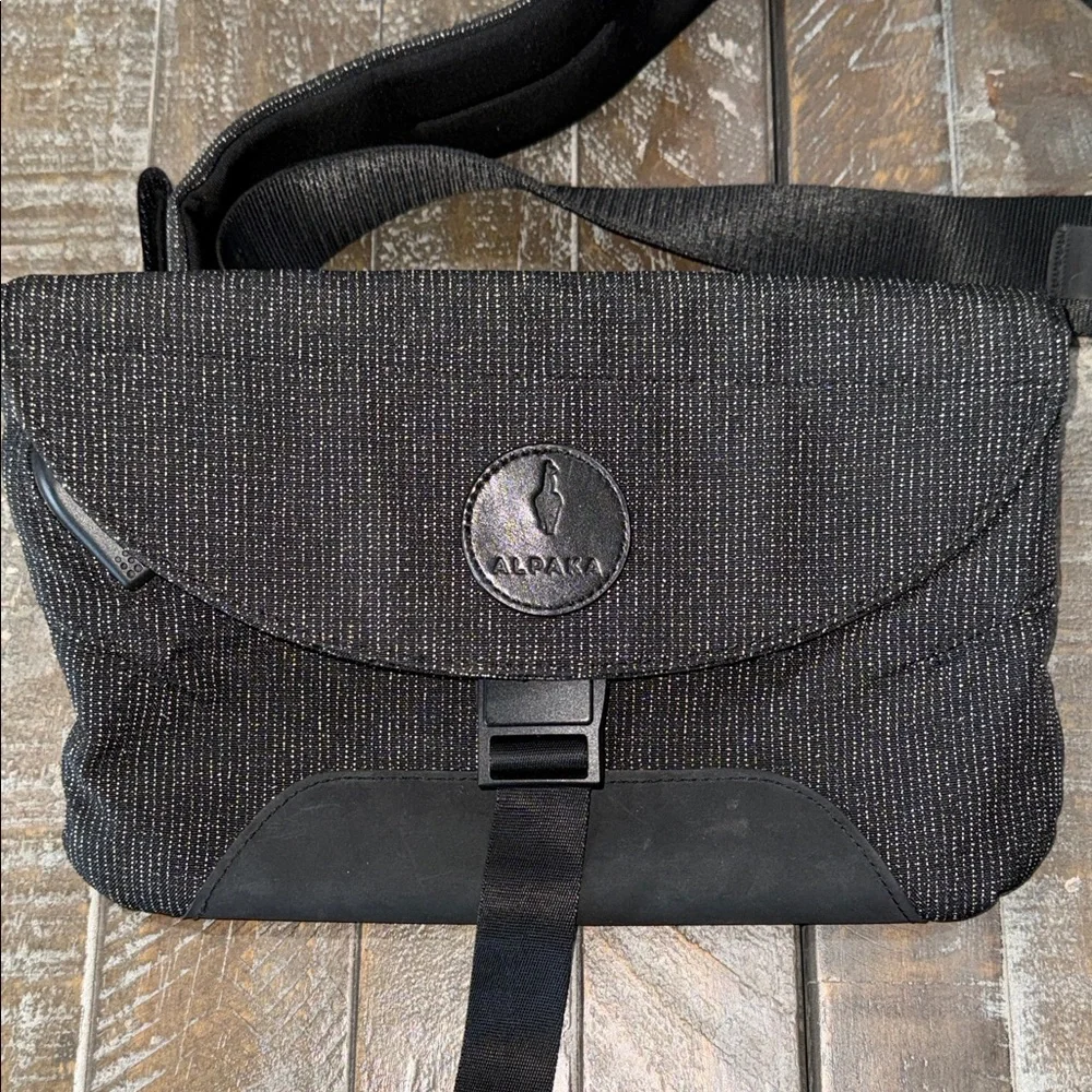 RARE Alpaka Air Sling PRO | Discontinued Cut-Proof Model | USB Port | Black